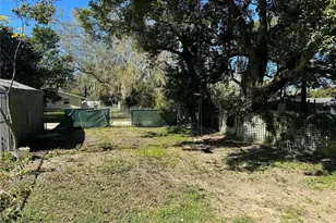 5647 19th St, Zephyrhills, FL 33542 - Photo 9