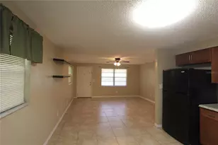38942 9th Ave, Zephyrhills, FL 33542 - Photo 5