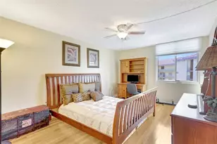 660 Island Way, Clearwater Beach, FL 33767 - Photo 29