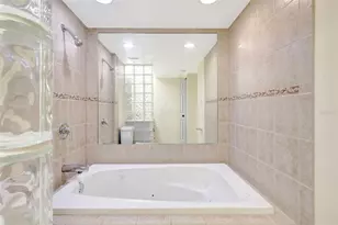 660 Island Way, Clearwater Beach, FL 33767 - Photo 29