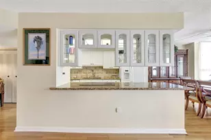 660 Island Way, Clearwater Beach, FL 33767 - Photo 15