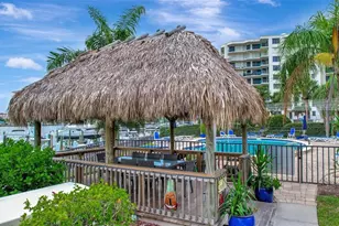 660 Island Way, Clearwater Beach, FL 33767 - Photo 37