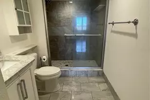 400 Island Way, Clearwater Beach, FL 33767 - Photo 17