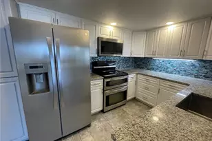 400 Island Way, Clearwater Beach, FL 33767 - Photo 5