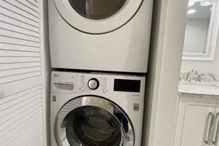 400 Island Way, Clearwater Beach, FL 33767 - Photo 19