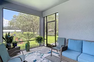 6284 Bradford Woods Dr, Zephyrhills, FL 33542 - Photo 17