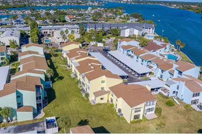 1 Windrush Boulevard #28, Indian Rocks Beach, FL 33785 - Photo 47