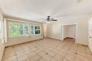 18101 2nd Ave, Lutz, FL 33548 - Photo 3