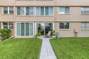 5095 Bay St NE, Saint Petersburg, FL 33703 - Photo 1