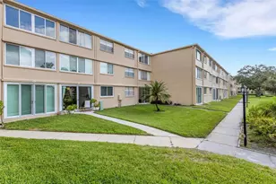 5095 Bay St NE, Saint Petersburg, FL 33703 - Photo 33