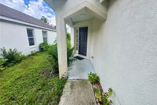 7406 Oxford Garden Cir, Apollo Beach, FL 33572 - Photo 5