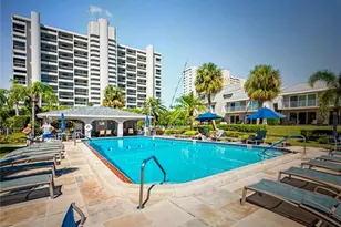 1351 Gulf Blvd, Clearwater Beach, FL 33767 - Photo 25