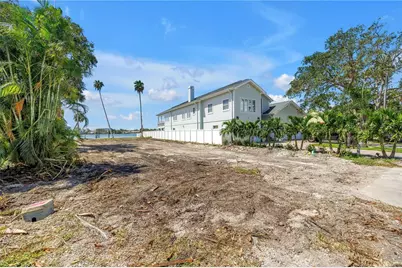 315 10th Avenue, Indian Rocks Beach, FL 33785 - Photo 11