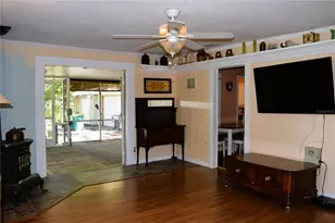 1729 S Pinellas Ave, Tarpon Springs, FL 34689 - Photo 11