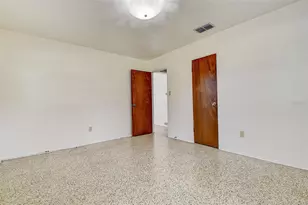 2518 40th Ave N, Saint Petersburg, FL 33710 - Photo 21