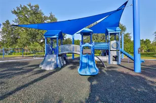 7912 Hampton Lake Dr, Tampa, FL 33647 - Photo 47