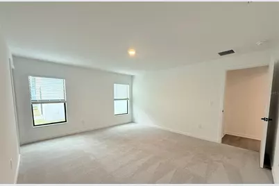 5745 Helmsman Court, Tampa, FL 33619 - Photo 11