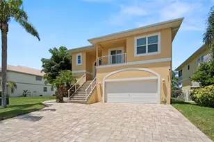 6170 Seaside Dr, New Port Richey, FL 34652 - Photo 1