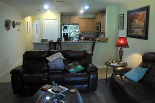 6252 Timberly Ln, Zephyrhills, FL 33542 - Photo 5
