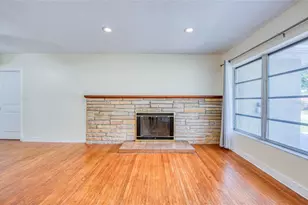 309 Kerry Dr, Clearwater, FL 33765 - Photo 13