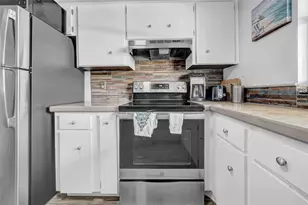 1 Windrush Blvd, Indian Rocks Beach, FL 33785 - Photo 19