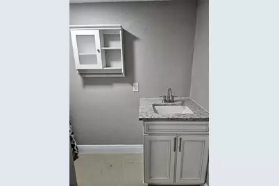 4304 Deleuil Avenue, Tampa, FL 33610 - Photo 17