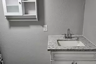 4304 Deleuil Ave, Tampa, FL 33610 - Photo 17