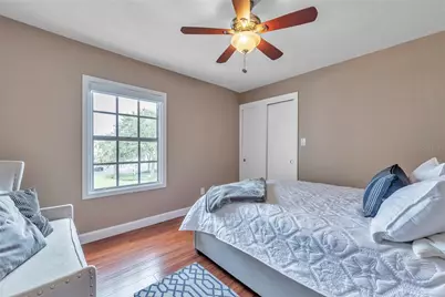 5172 Coquina Key Drive SE, Saint Petersburg, FL 33705 - Photo 23