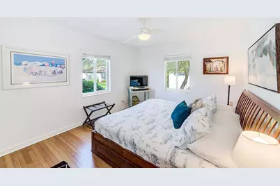 240-242 Mateo Way NE, Saint Petersburg, FL 33704 - Photo 17