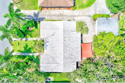 240-242 Mateo Way NE, Saint Petersburg, FL 33704 - Photo 57