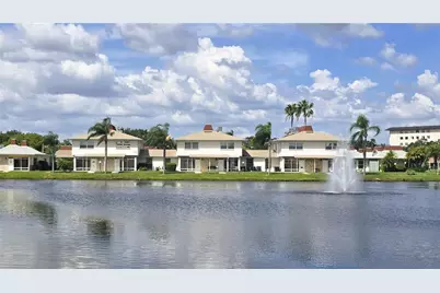 4352 Tahitian Gardens Circle #M, Holiday, FL 34691 - Photo 1