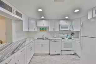 1028 Apollo Beach Blvd, Apollo Beach, FL 33572 - Photo 7