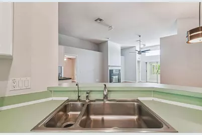 1747 Orchardgrove Avenue, New Port Richey, FL 34655 - Photo 19