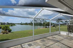 1717 Danbury Dr, Sun City Center, FL 33573 - Photo 9