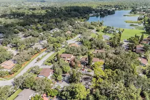 14631 Lake Forest Dr, Lutz, FL 33559 - Photo 31