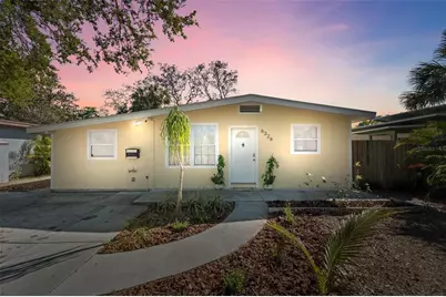 6326 3rd Avenue S, Saint Petersburg, FL 33707 - Photo 1