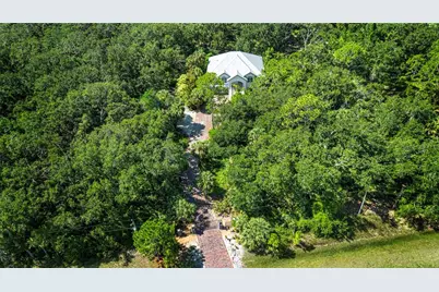 1422 Lightfoot Road, Wimauma, FL 33598 - Photo 11