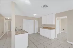 808 1st Ave NE, Ruskin, FL 33570 - Photo 5