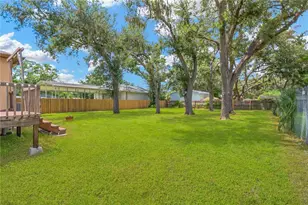 808 1st Ave NE, Ruskin, FL 33570 - Photo 69