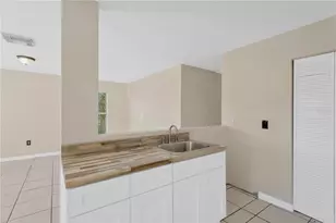 808 1st Ave NE, Ruskin, FL 33570 - Photo 11