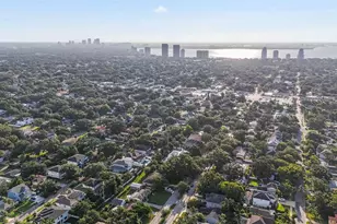 4011 W El Prado Blvd, Tampa, FL 33629 - Photo 33