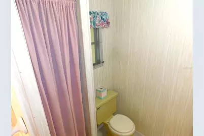 36934 Beth Avenue, Zephyrhills, FL 33542 - Photo 13