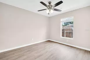 1430 29th St S, Saint Petersburg, FL 33712 - Photo 17