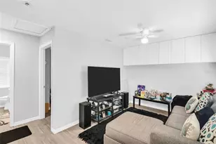 1430 29th St S, Saint Petersburg, FL 33712 - Photo 27