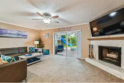12801 Kimberly Oaks Circle, Largo, FL 33774 - Photo 19