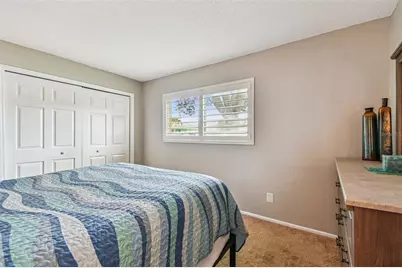 12801 Kimberly Oaks Circle, Largo, FL 33774 - Photo 25