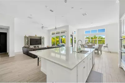 832 Manns Harbor Drive, Apollo Beach, FL 33572 - Photo 13