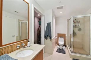 111 N 12th St, Tampa, FL 33602 - Photo 15