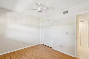 12900 Vonn Rd, Largo, FL 33774 - Photo 9