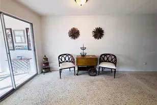 6125 Beacon Point Dr, Weeki Wachee, FL 34607 - Photo 7